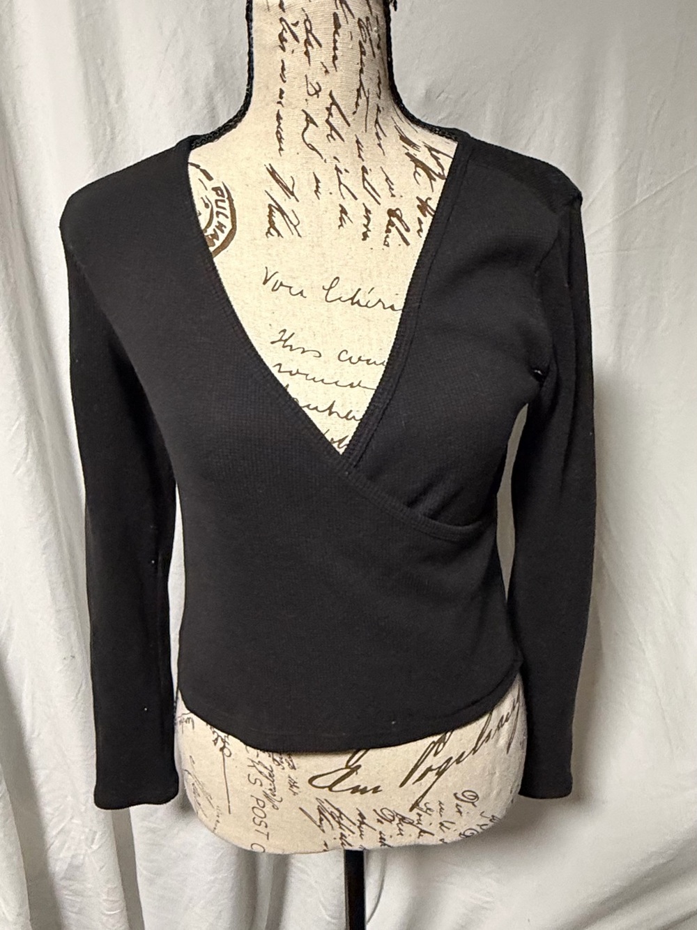 No Boundaries Black Ribbed Wrap V-Neck Long Sleeve Top XS